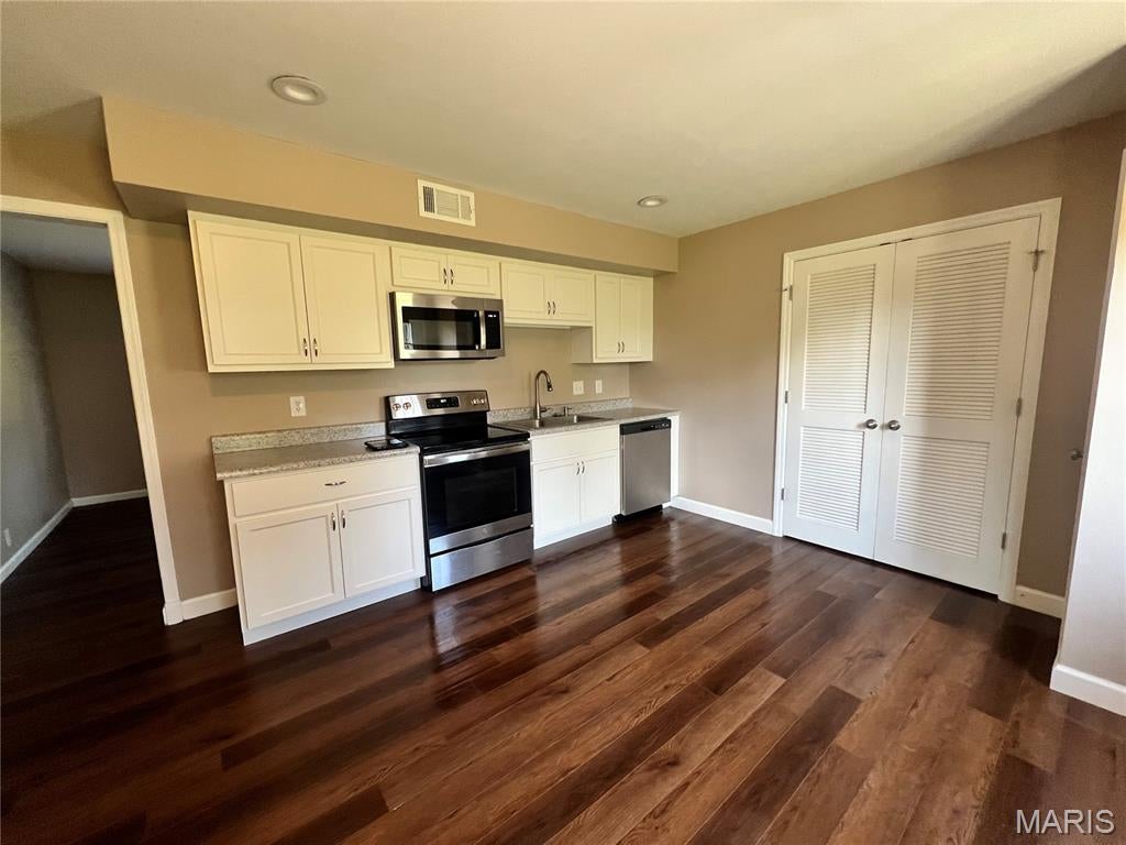 1 Maple Hills Townhouse Drive