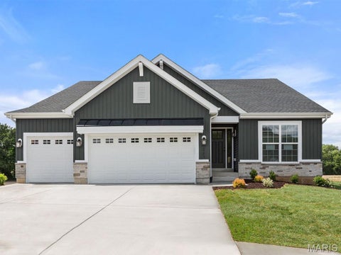 Photo of 524 Evening Primrose Drive, Wentzville, MO 63385 (MLS # 26057642)