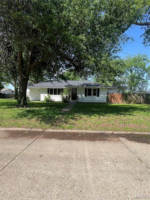 Photo of 501 Lester Street, Kennett, MO 63857 (MLS # 26023470)