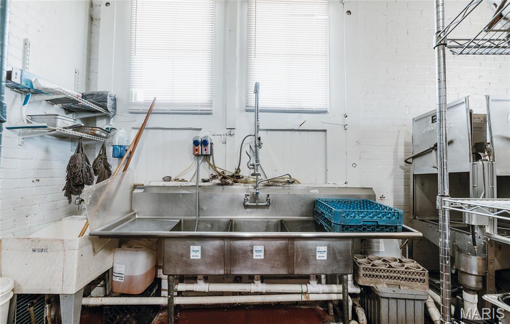 N/A - Commercial Sale