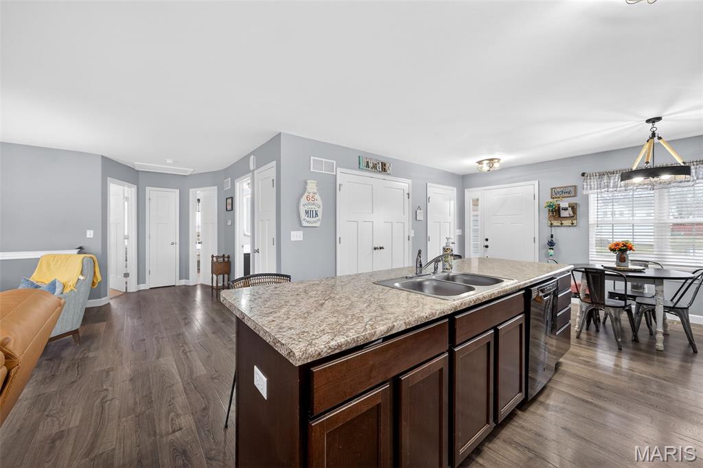 Hidden Valley - Residential