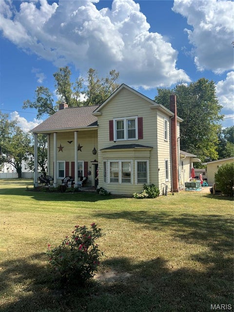 Photo of 830 Boone Street, Troy, MO 63379 (MLS # 26057377)