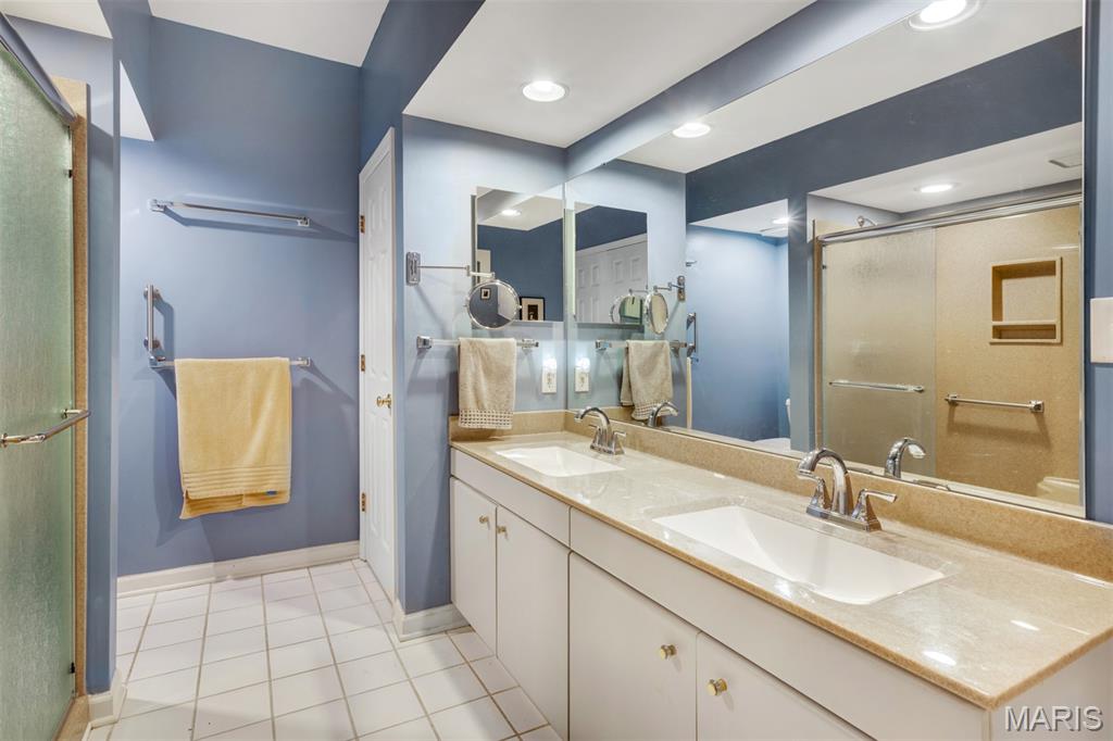 Ashford Condo Ph Il - Residential