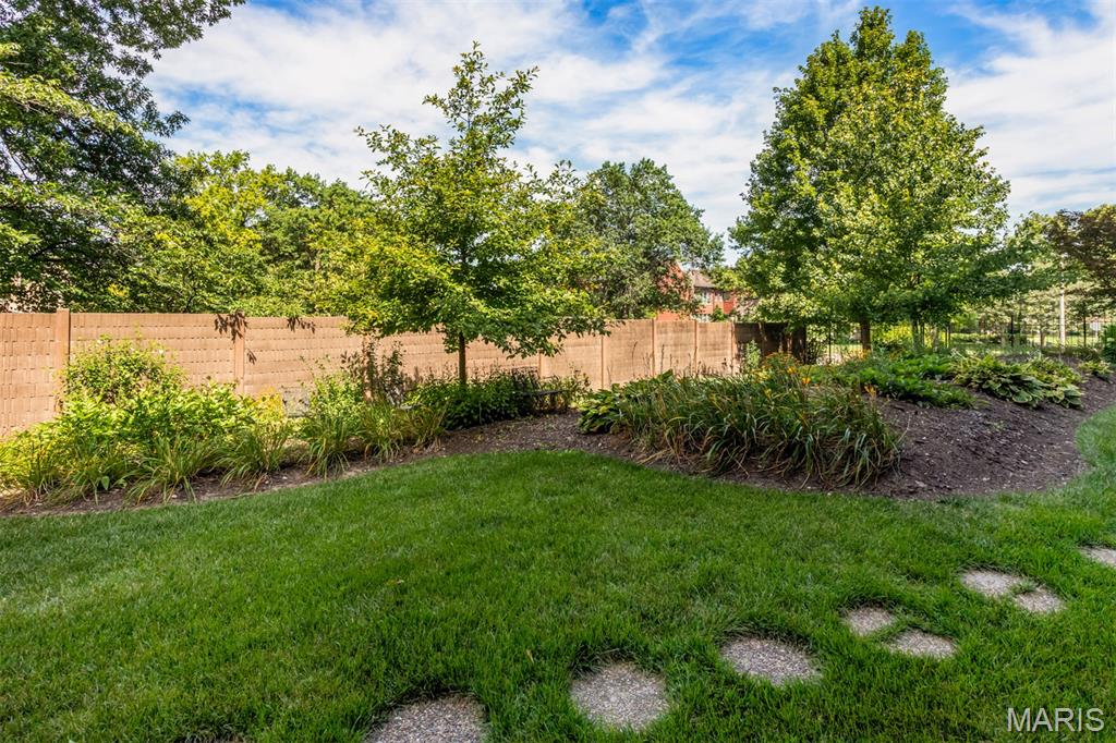 Ashford Condo Ph Il - Residential