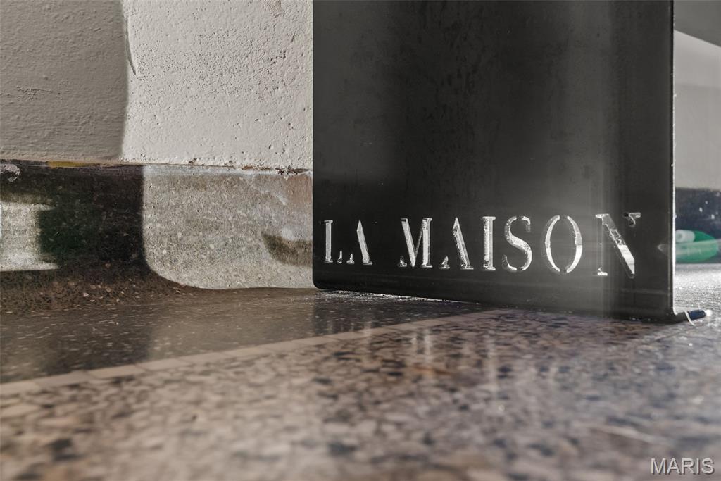 La Maison - Residential Income