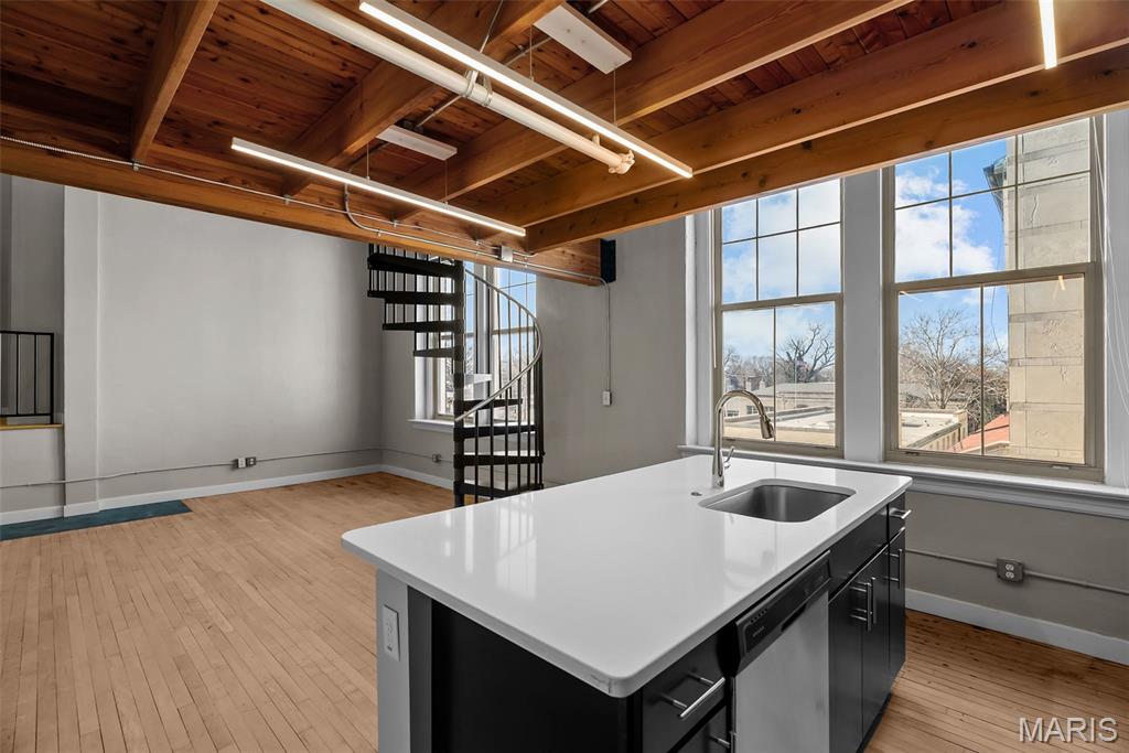 La Maison - Residential Income