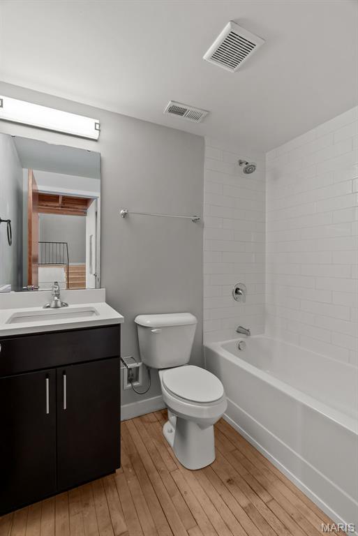 La Maison - Residential Income