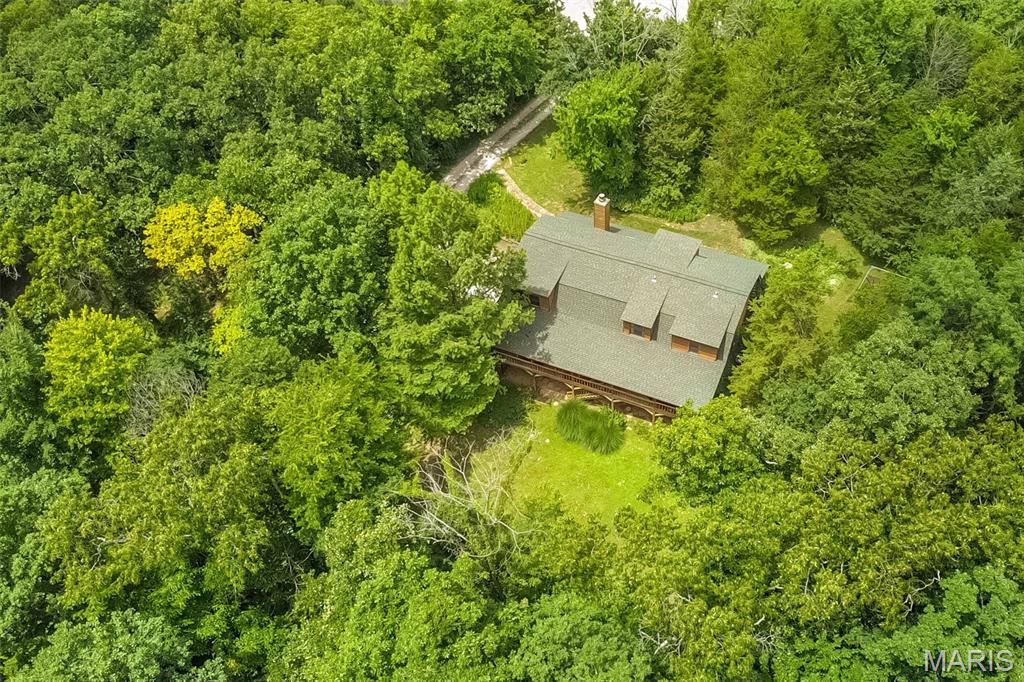 8 Whippoorwill Court