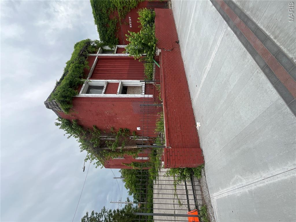 Pitzman Add - Commercial Sale