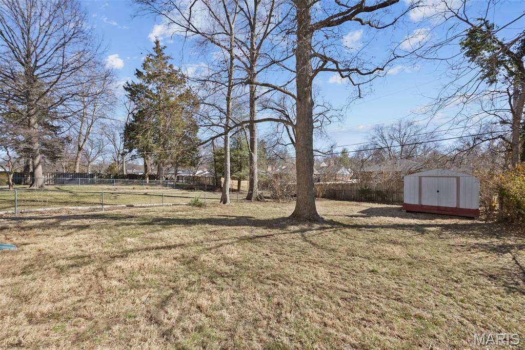 Lexington Square - Residential