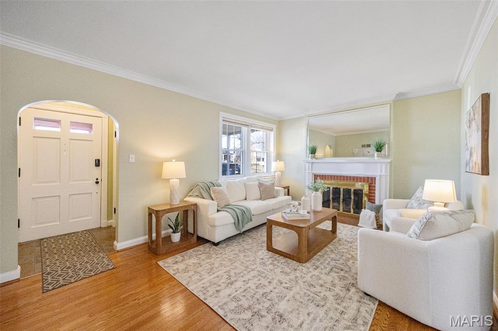 918 Nancy Carol Lane