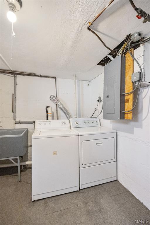 Lexington Square - Residential