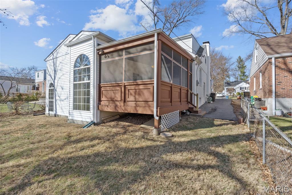 Lexington Square - Residential