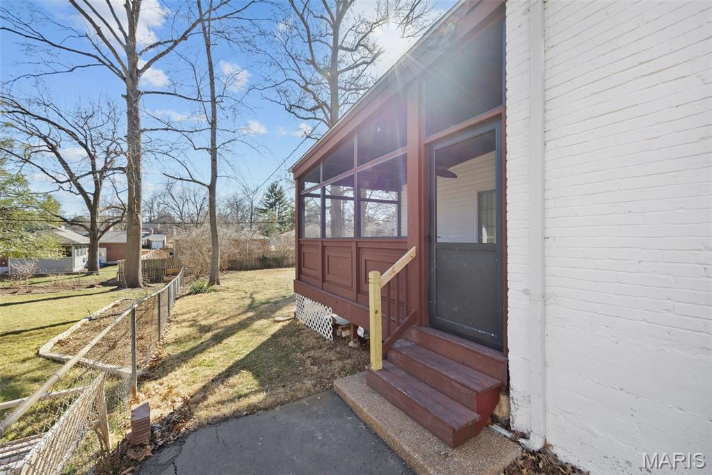 Lexington Square - Residential