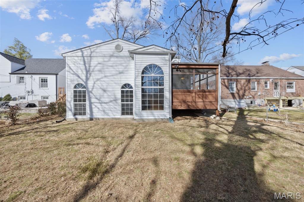 Lexington Square - Residential