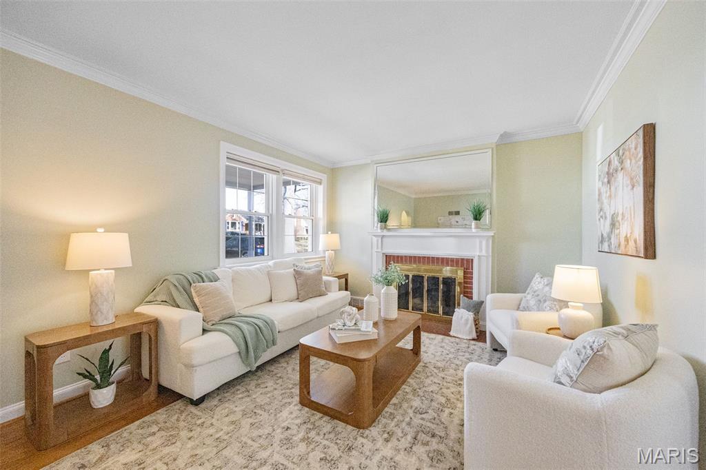 918 Nancy Carol Lane