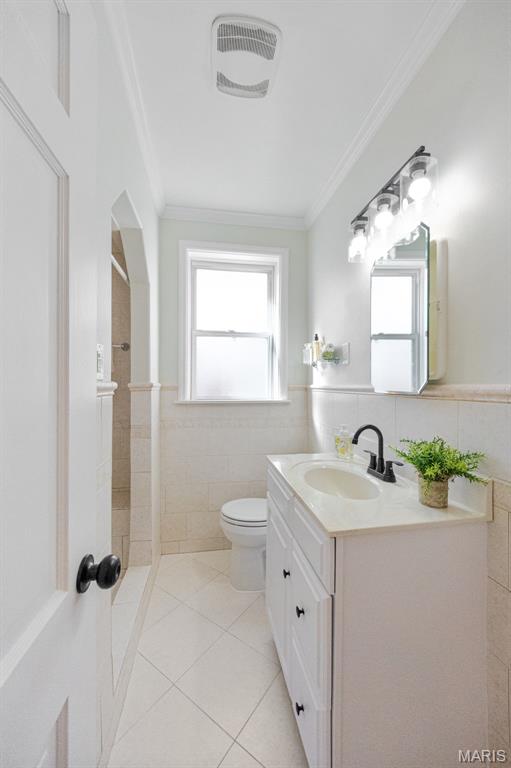 Lexington Square - Residential