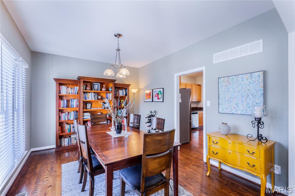 Cambridge Townhome - Residential