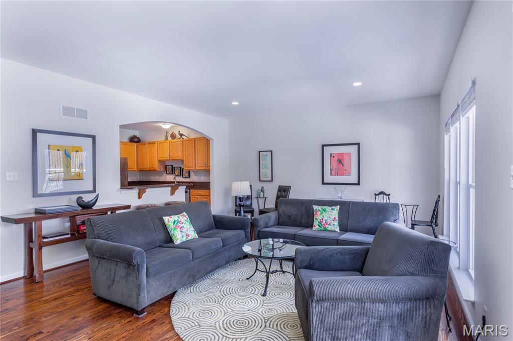 Cambridge Townhome - Residential