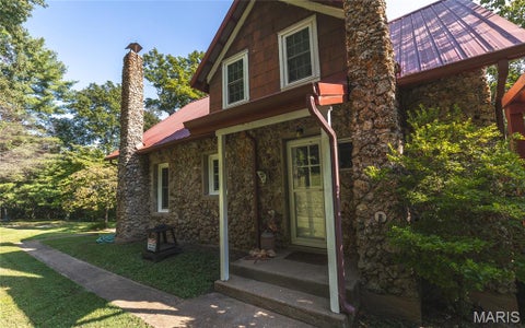 Tiny photo for 385 Highway V, Davisville, MO 65456 (MLS # 26056523)