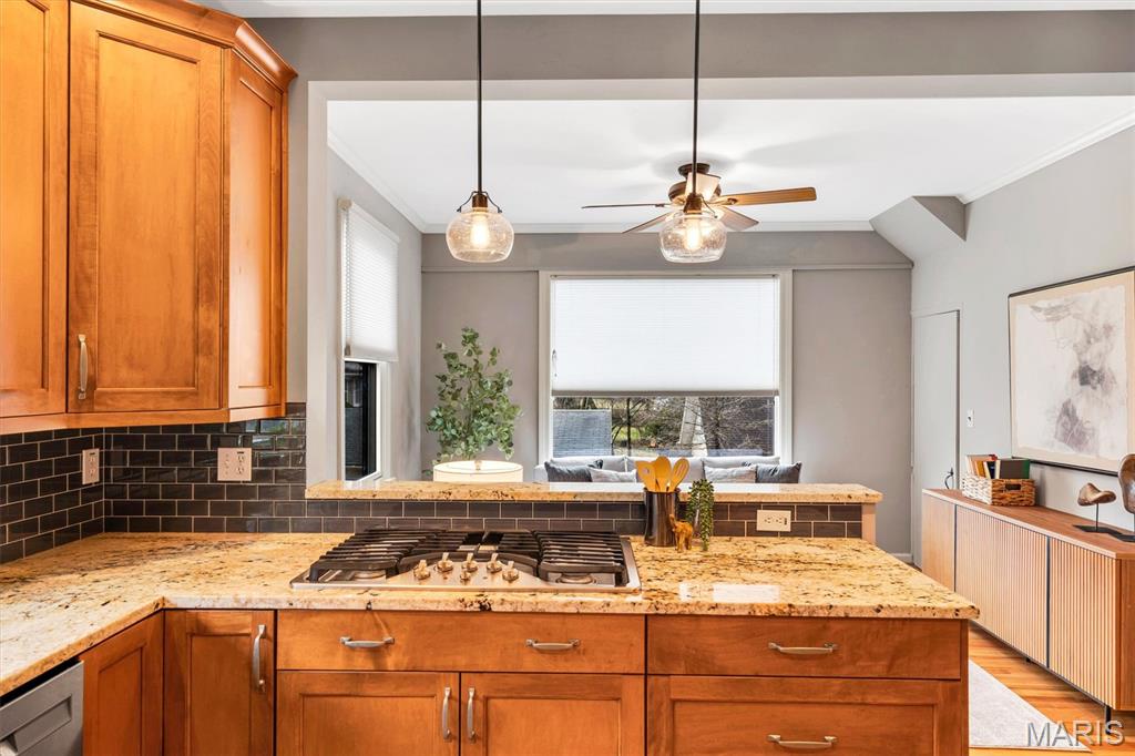 Tuxedo Park - Residential