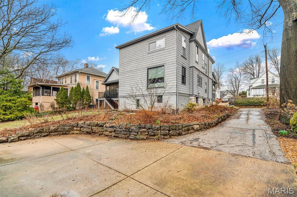 Tuxedo Park - Residential