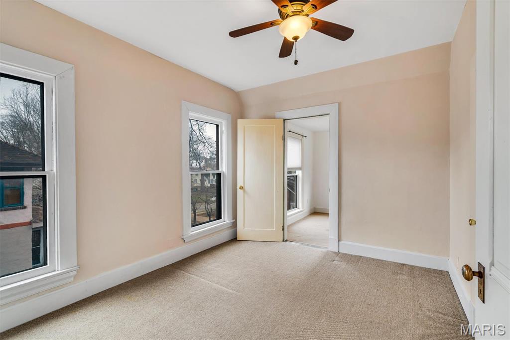 Tuxedo Park - Residential