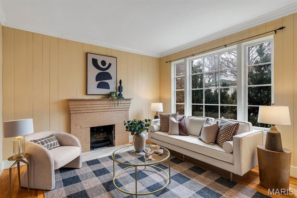 Tuxedo Park - Residential