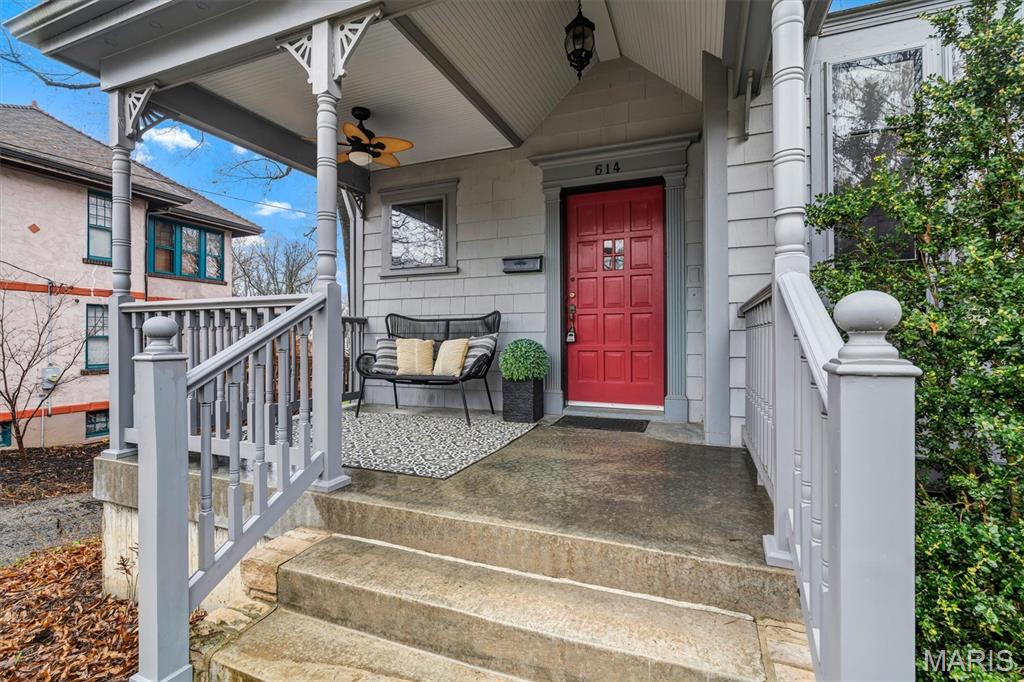 614 Tuxedo Boulevard