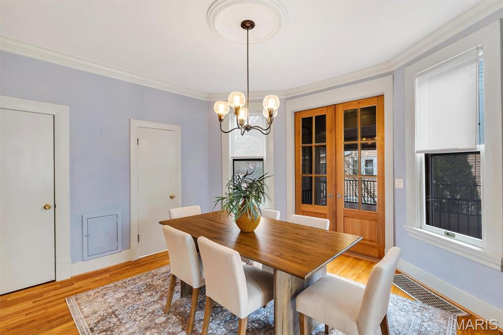 Tuxedo Park - Residential