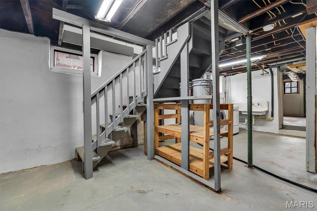 Tuxedo Park - Residential