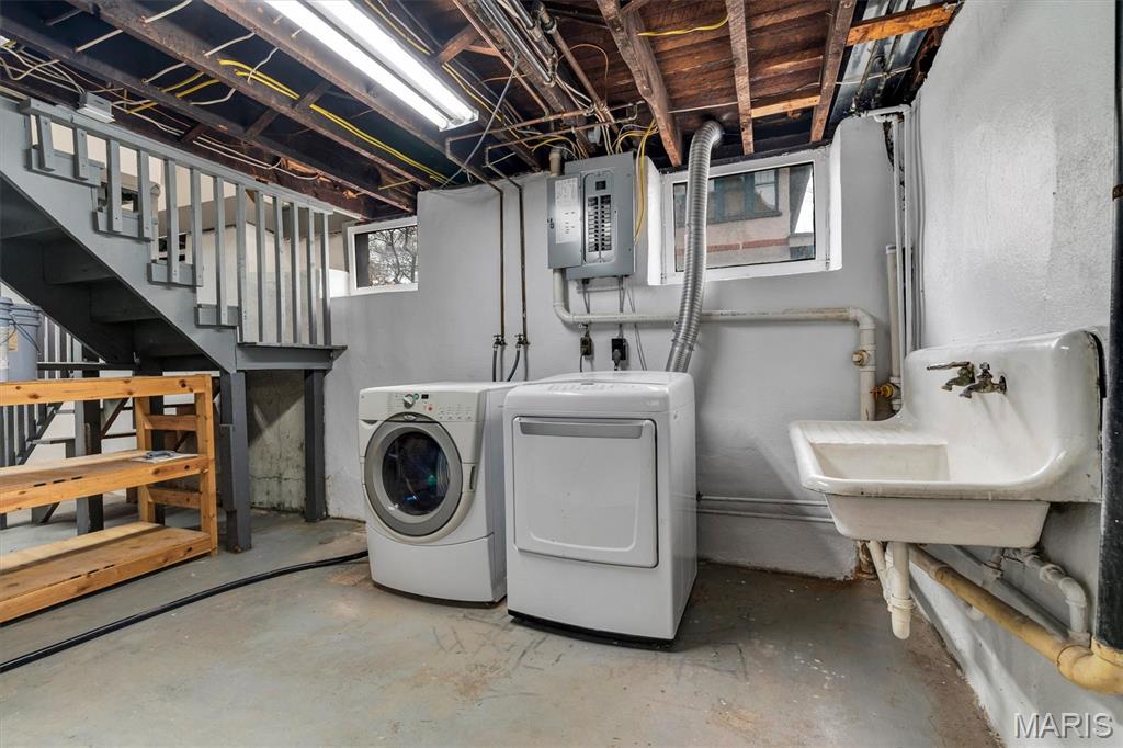 Tuxedo Park - Residential