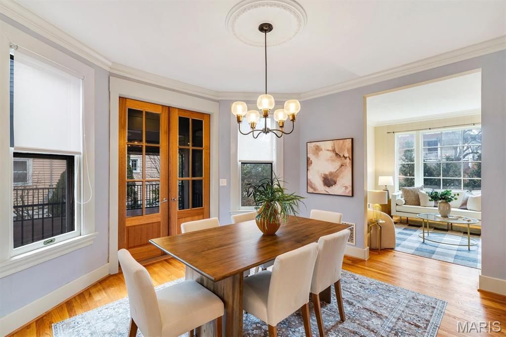 Tuxedo Park - Residential