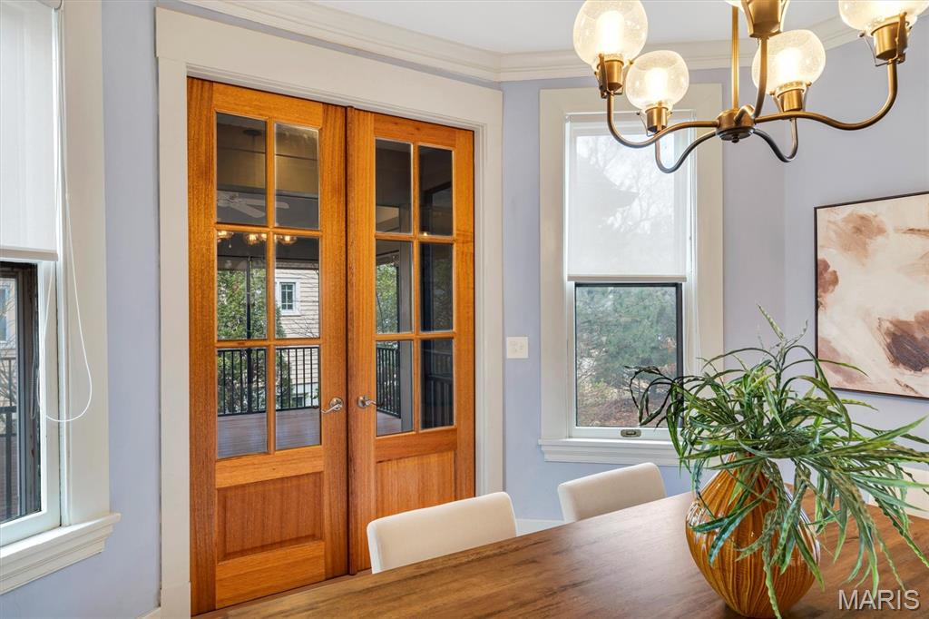 Tuxedo Park - Residential