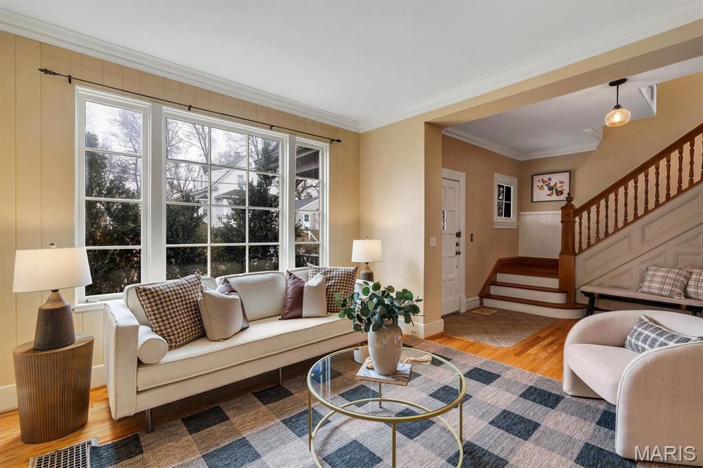 Tuxedo Park - Residential