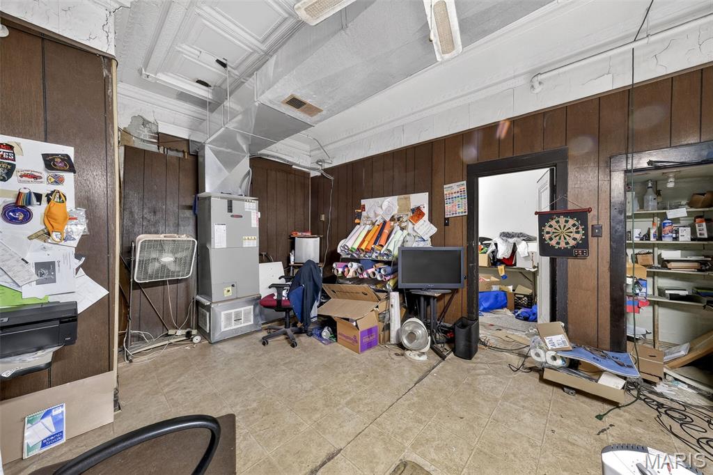 Hyde Park-65 - Commercial Sale