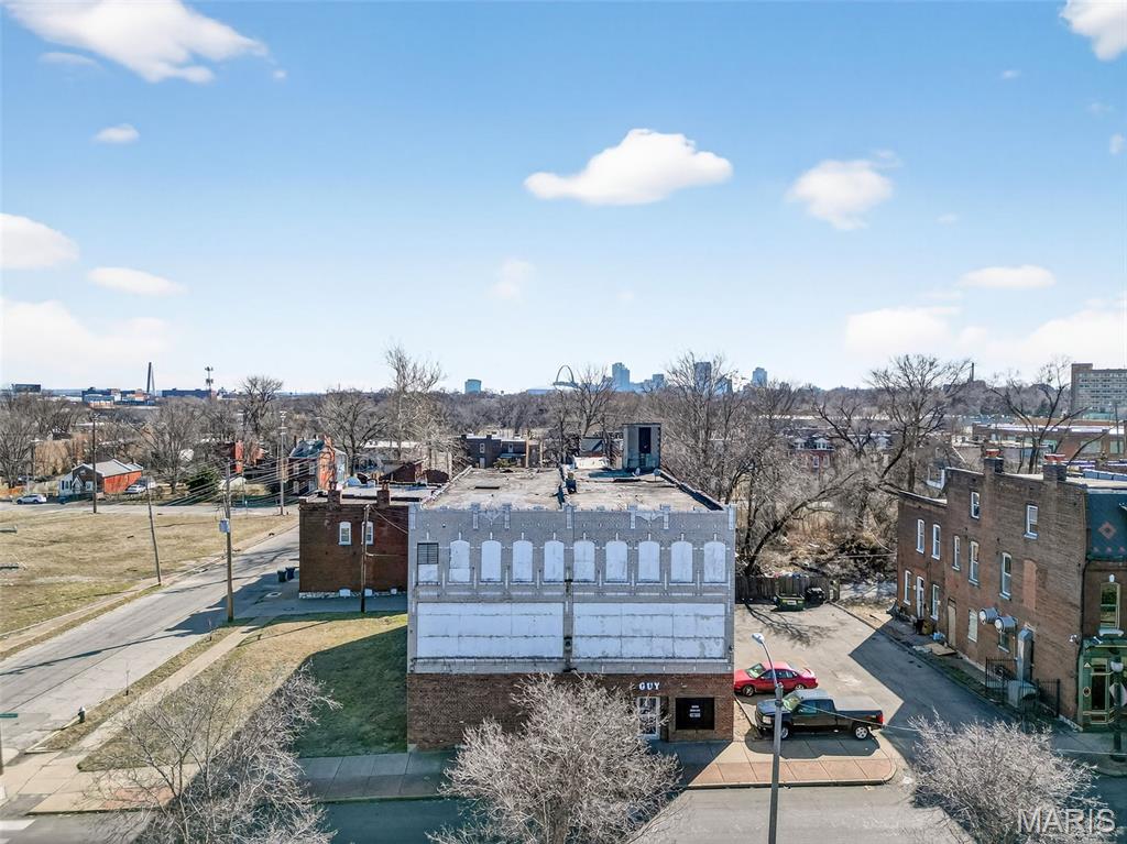 Hyde Park-65 - Commercial Sale