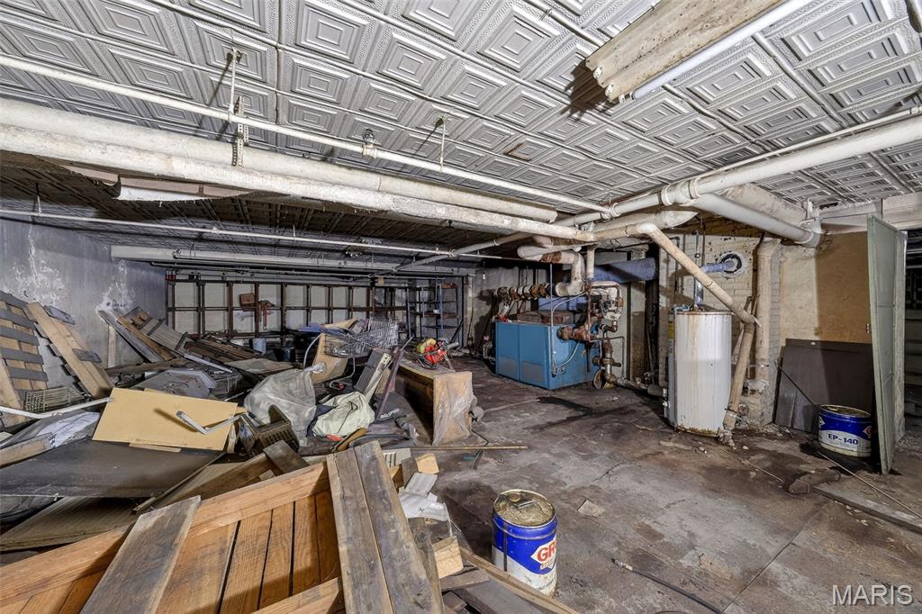 Hyde Park-65 - Commercial Sale