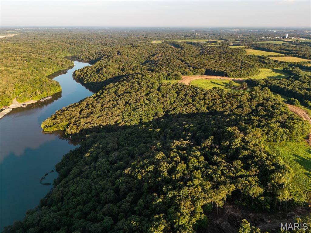 410 Stones Throw Court