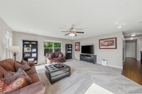 Tiny photo for 327 Hyde Park Avenue, Wentzville, MO 63385 (MLS # 26042614)
