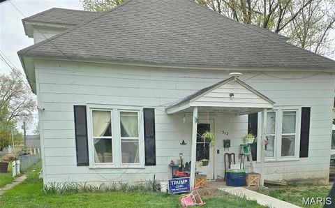 Photo of 512 N 3rd Street, Elsberry, MO 63343 (MLS # 25067330)