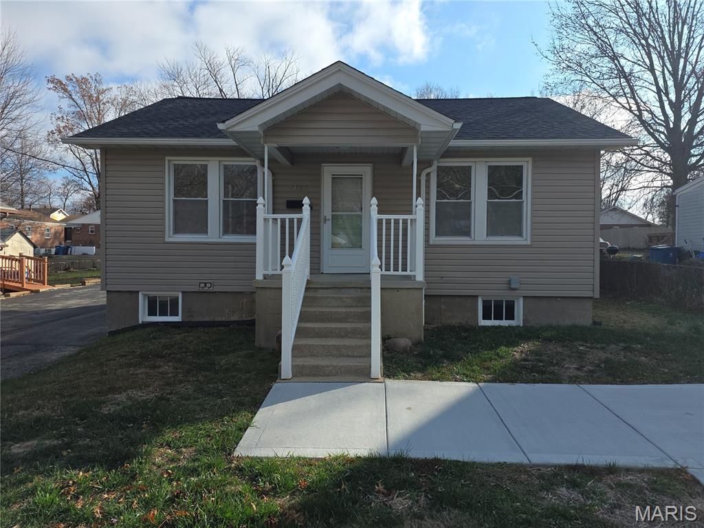 Photo of Overland, MO 63114 (MLS # 25079124)