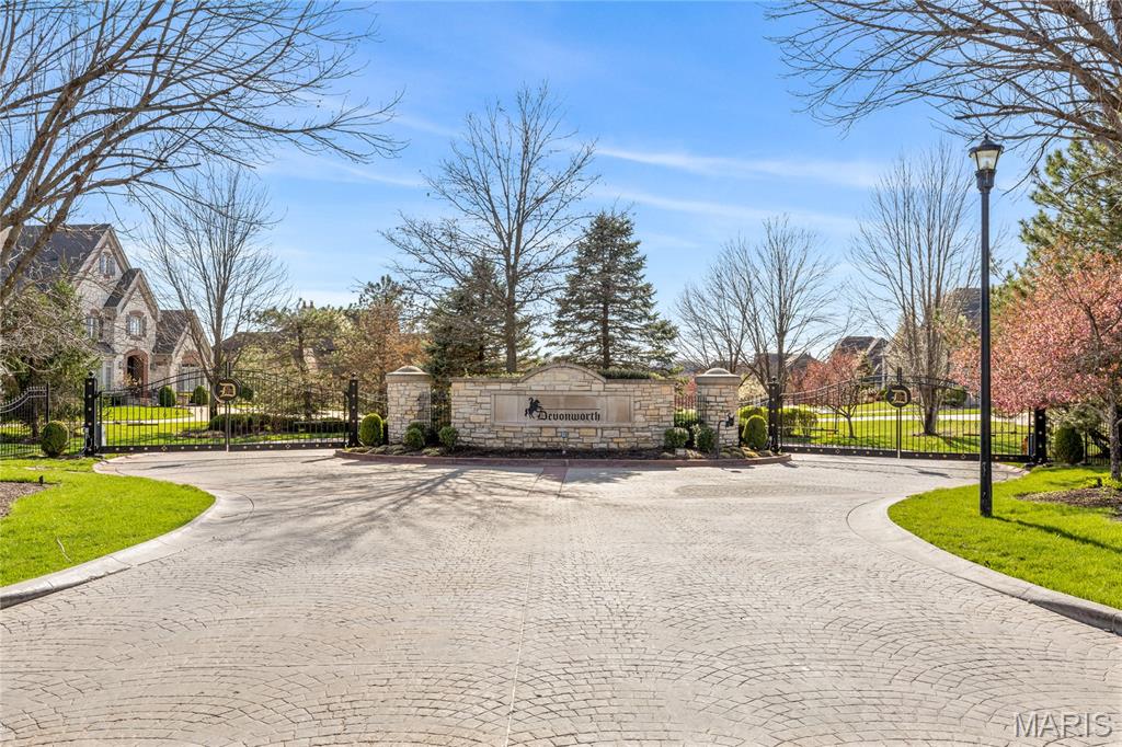 Devonworth - Residential