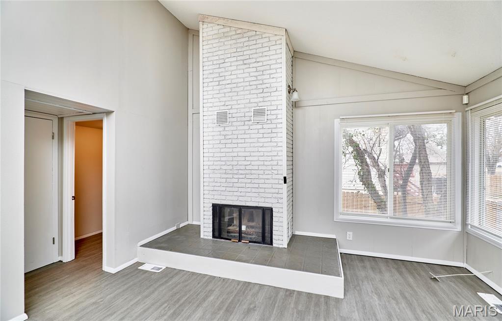 Mayer Wedgwood Green Pheasant Run - Residential Lease