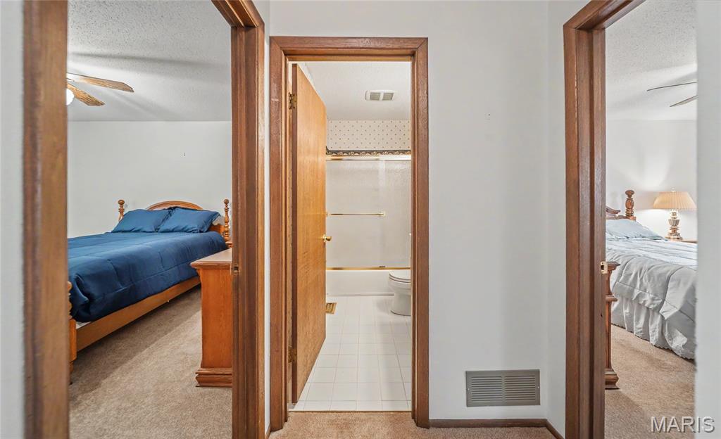 McKelvey Manor Condo - Residential