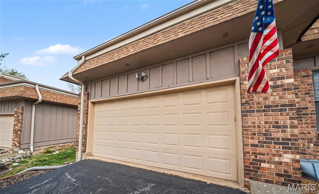 McKelvey Manor Condo - Residential