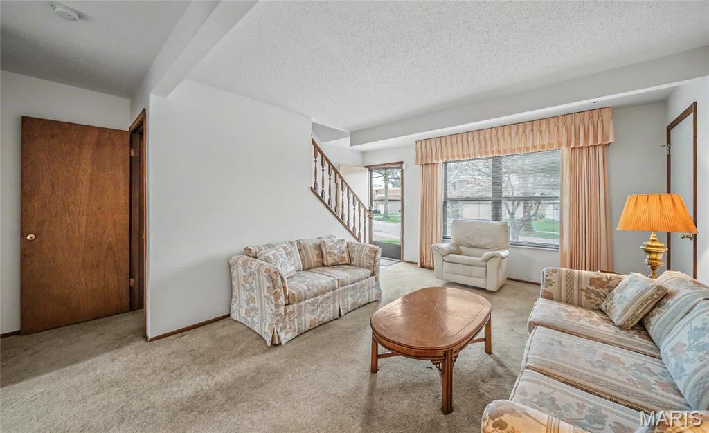 McKelvey Manor Condo - Residential