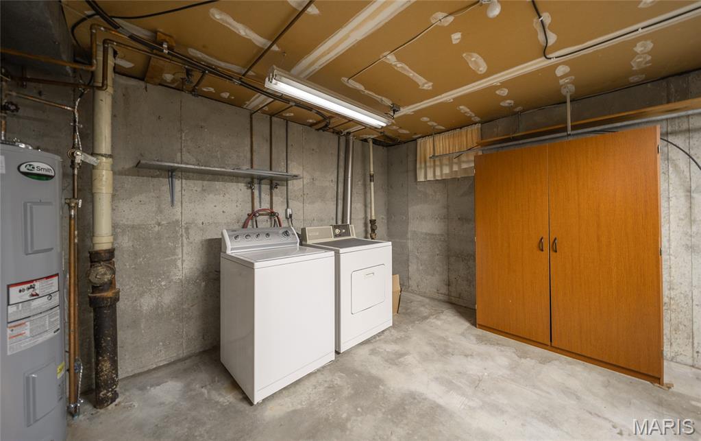 McKelvey Manor Condo - Residential