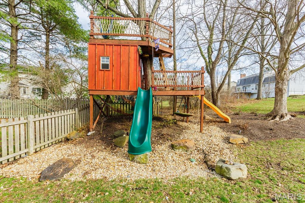 Clarkson Woods 5 - Residential