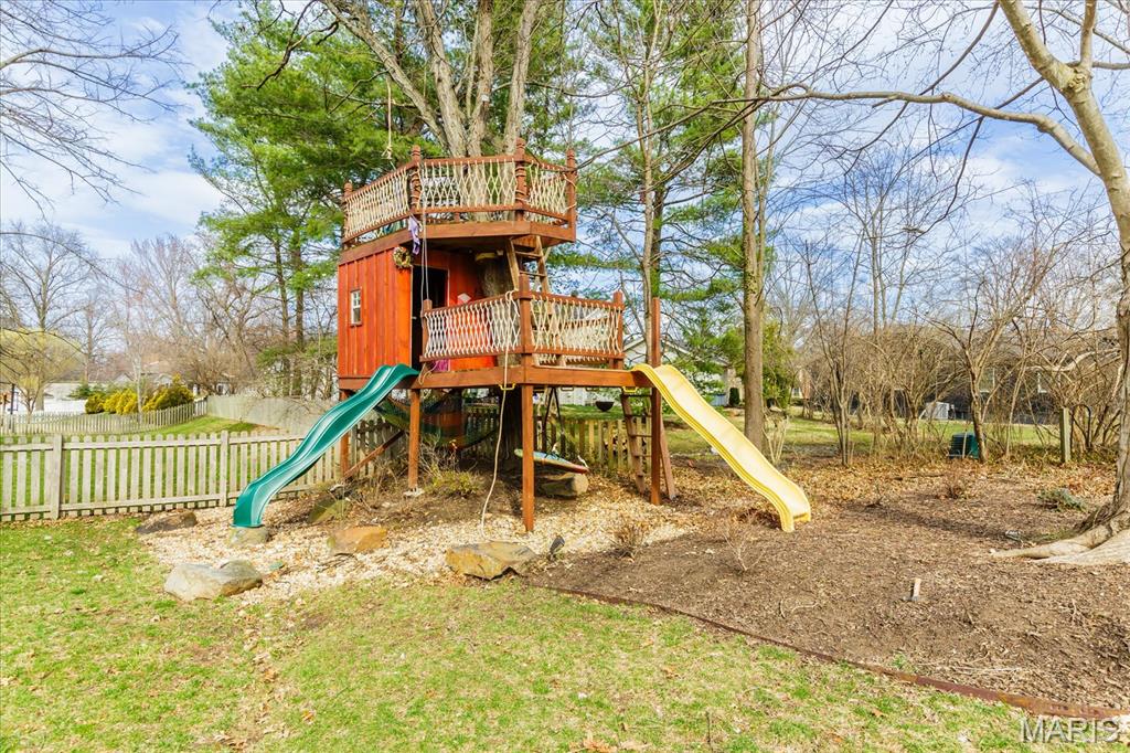 Clarkson Woods 5 - Residential